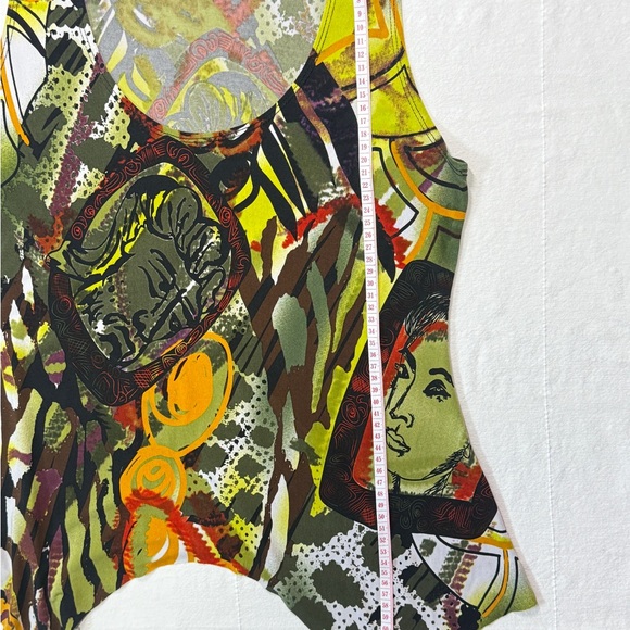 Clientele Abstract Graphic Sleeveless Top - Picture 3 of 5
